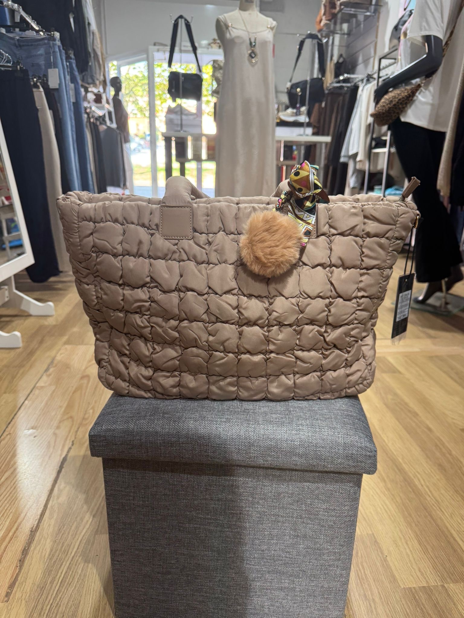 52618b25 ab66 4571 80ee c7f6fb1b90e8